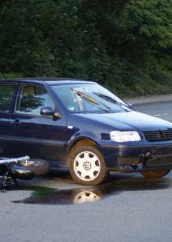 HowToFileASemiTruckAccidentsInjurySuitHowToWinYourCase Legal Funding Express commercial legal funding lawsuit funding lawsuit loan legal financing